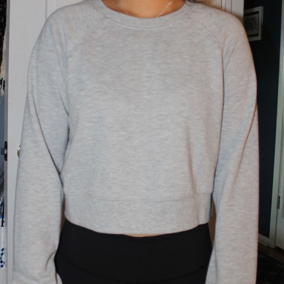 Forever 21 Sweaters - Sweatshirt, cropped